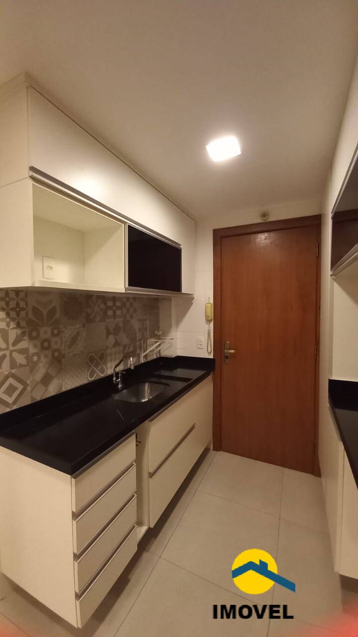 Apartamento à venda com 2 quartos, 75m² - Foto 52