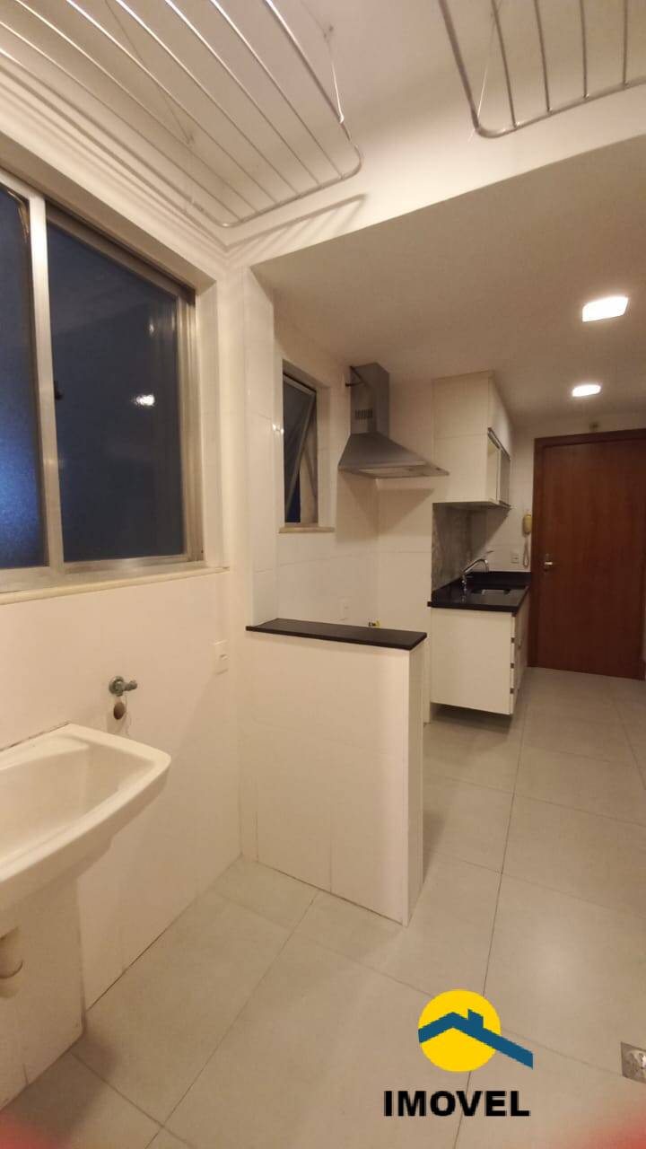 Apartamento à venda com 2 quartos, 75m² - Foto 57