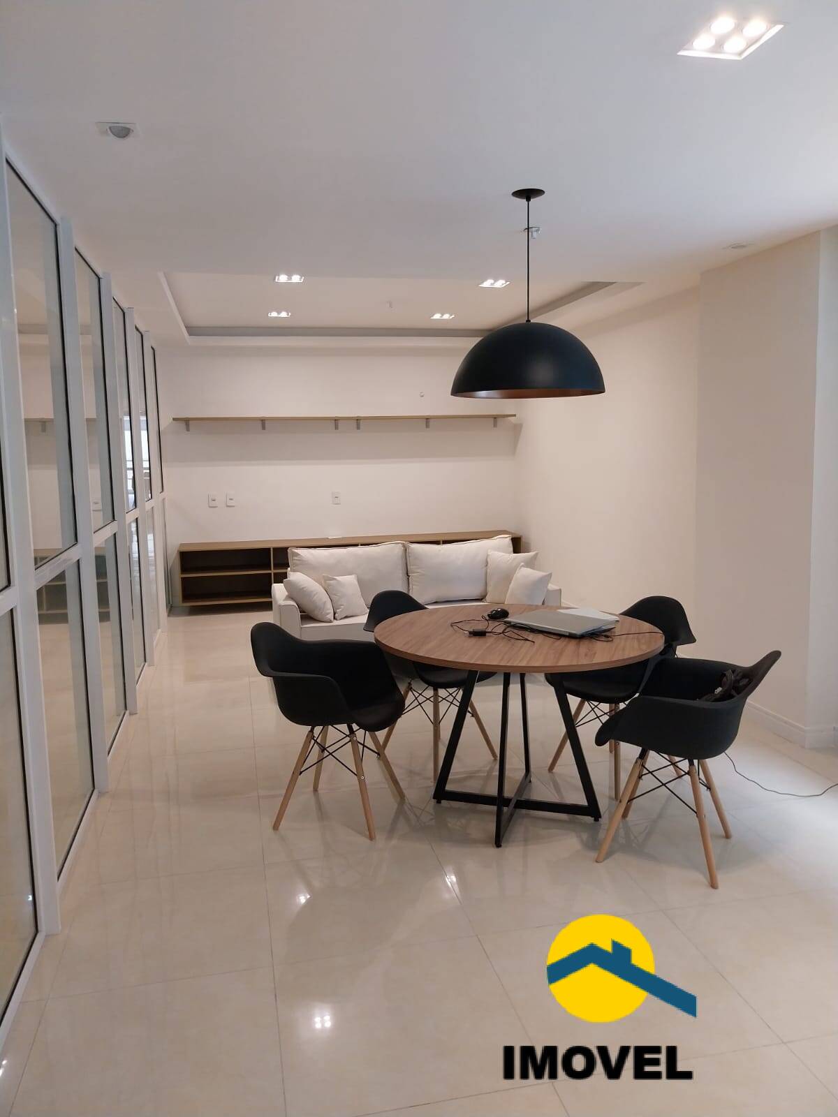 Apartamento à venda com 2 quartos, 63m² - Foto 36