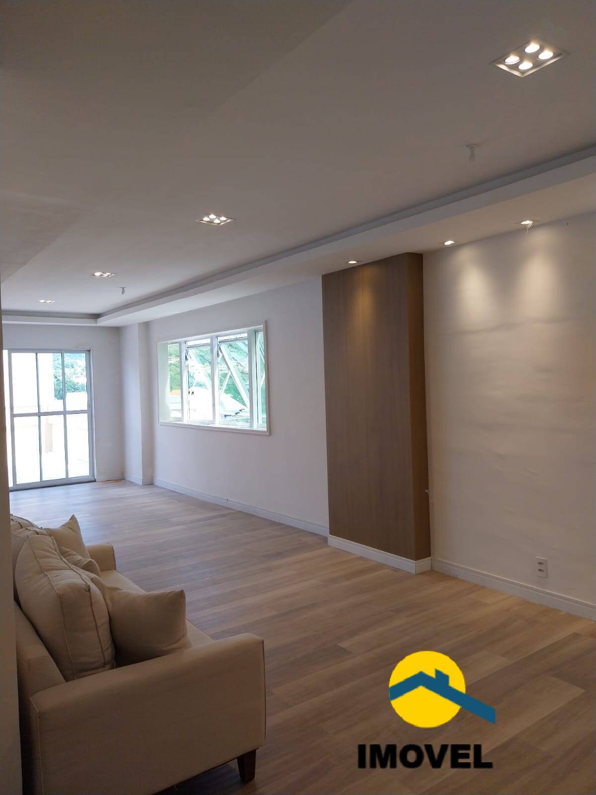 Apartamento à venda com 2 quartos, 63m² - Foto 42