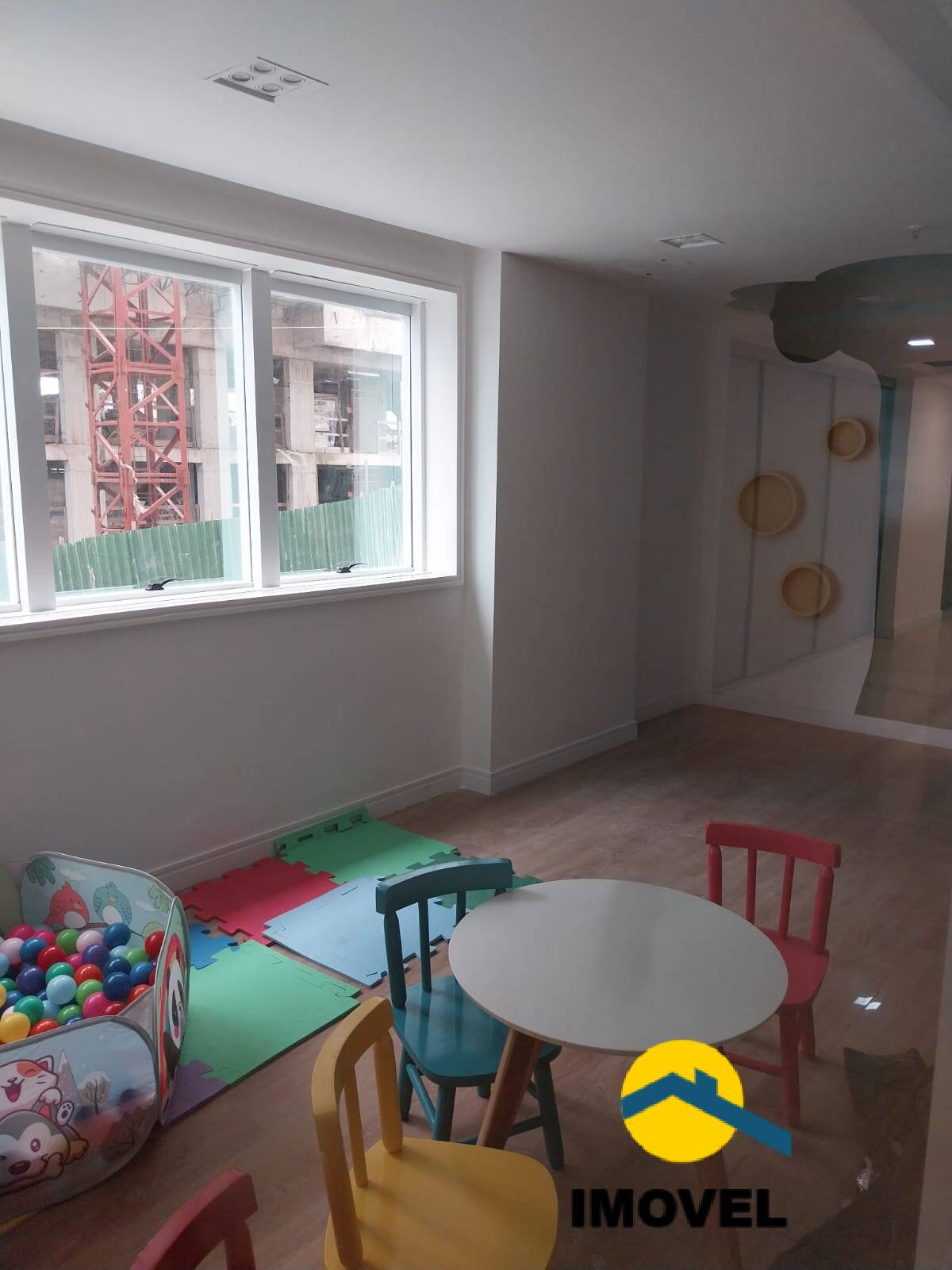 Apartamento à venda com 2 quartos, 63m² - Foto 30