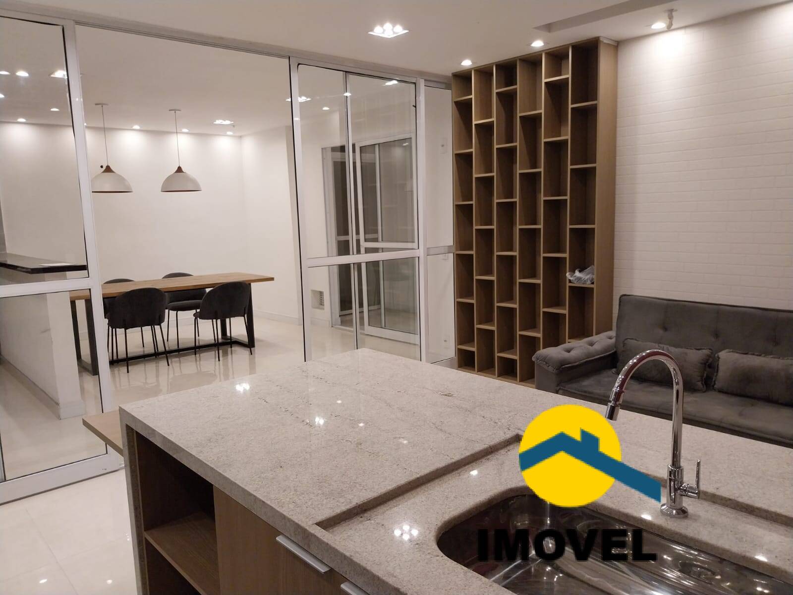 Apartamento à venda com 2 quartos, 63m² - Foto 37