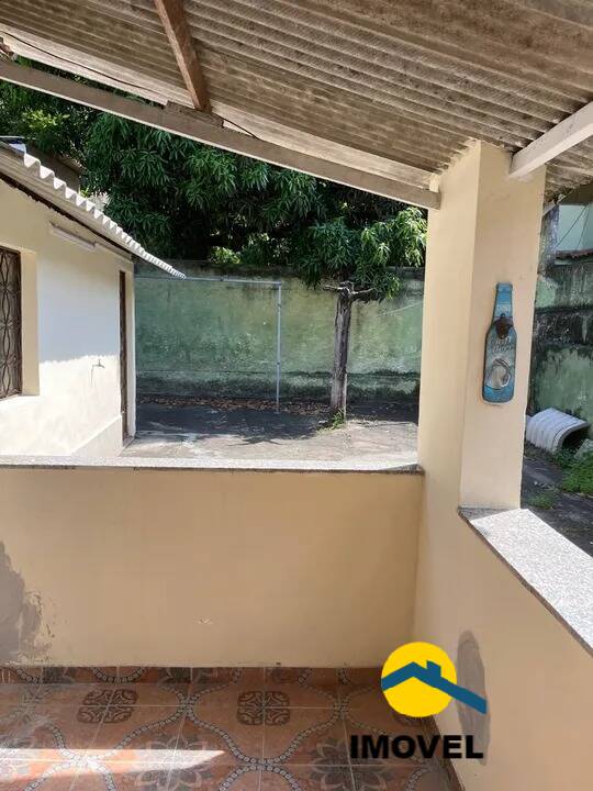 Casa à venda com 3 quartos, 200m² - Foto 10