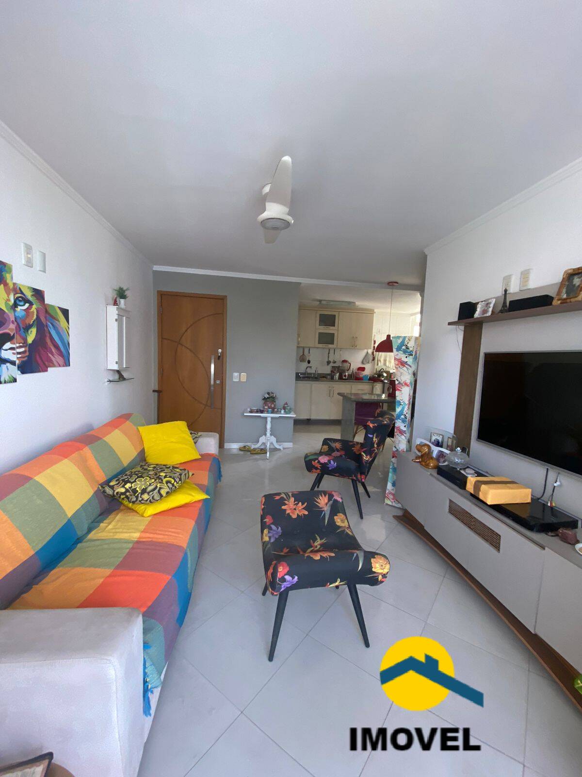 Apartamento à venda com 2 quartos, 70m² - Foto 9