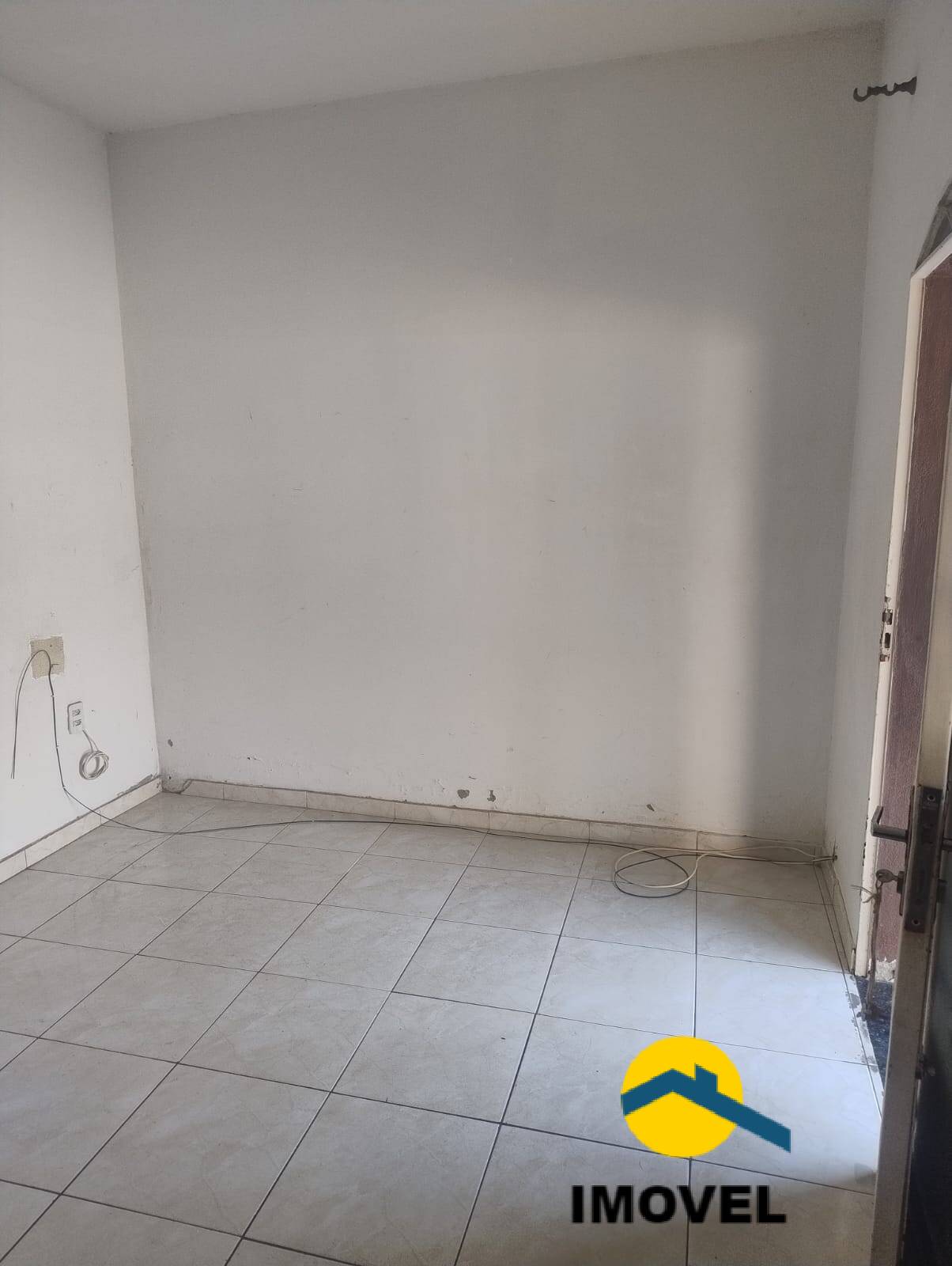 Casa à venda com 1 quarto, 80m² - Foto 6