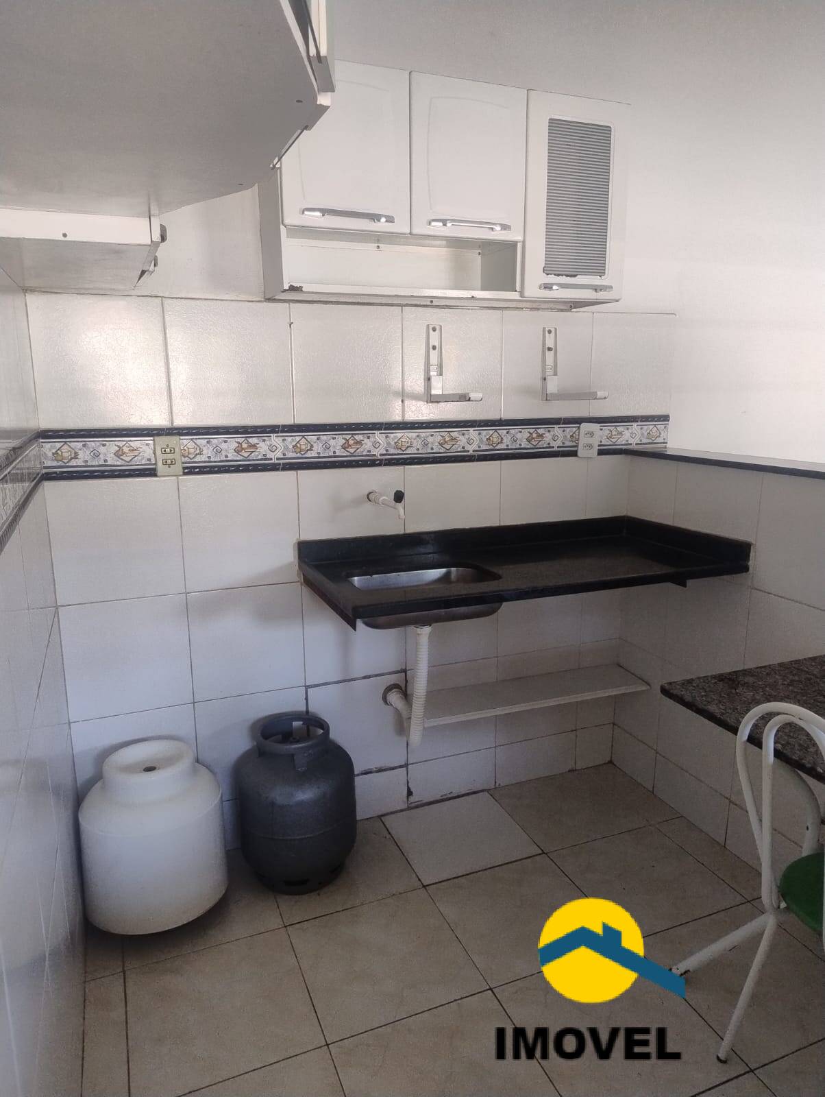 Casa à venda com 1 quarto, 80m² - Foto 12