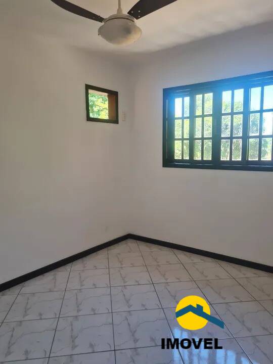 Casa à venda com 2 quartos, 84m² - Foto 16