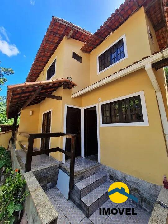 Casa à venda com 2 quartos, 84m² - Foto 1