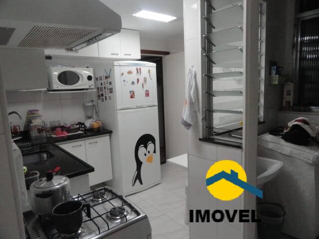 Apartamento à venda com 2 quartos, 71m² - Foto 11