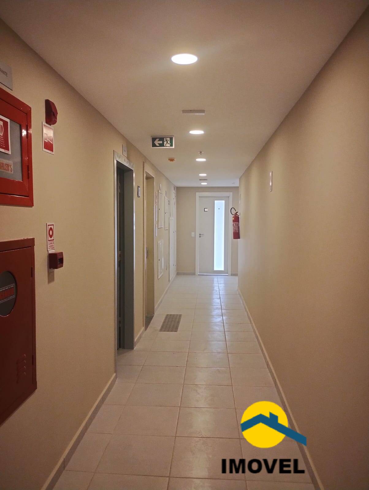 Apartamento à venda com 1 quarto, 40m² - Foto 10