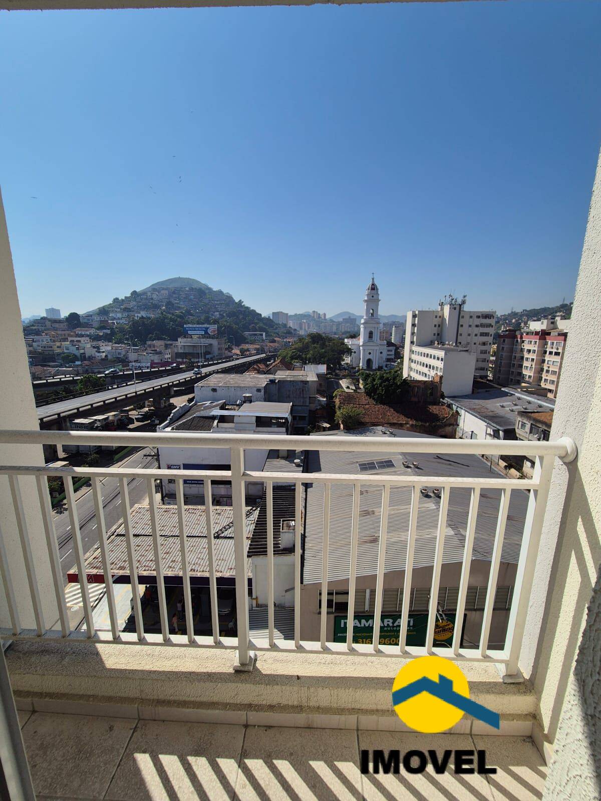 Apartamento à venda com 1 quarto, 40m² - Foto 2