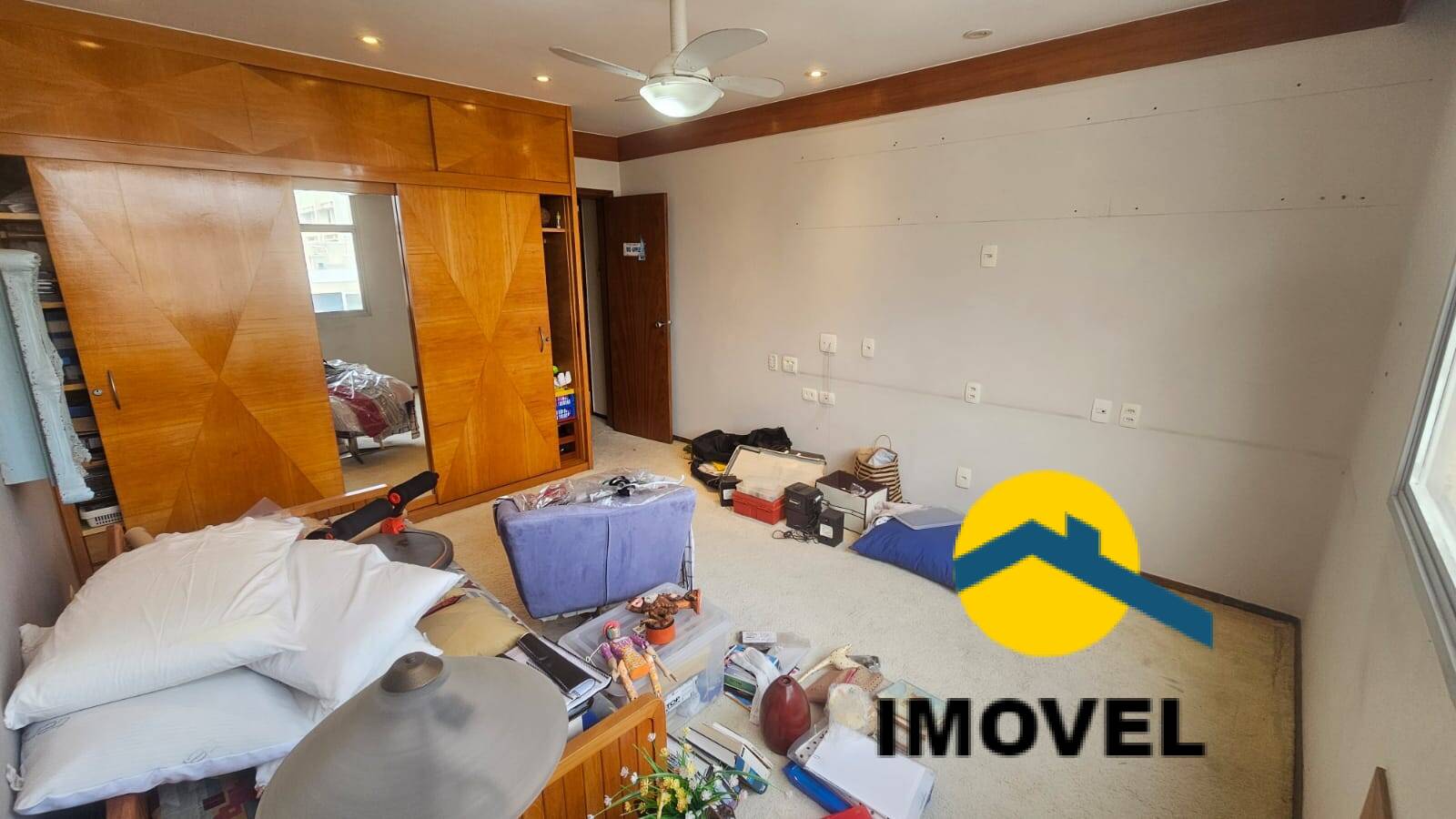 Apartamento à venda com 4 quartos, 250m² - Foto 17