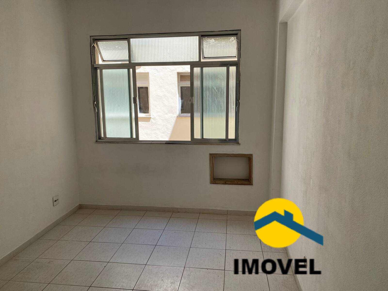 Apartamento à venda com 1 quarto, 20m² - Foto 2