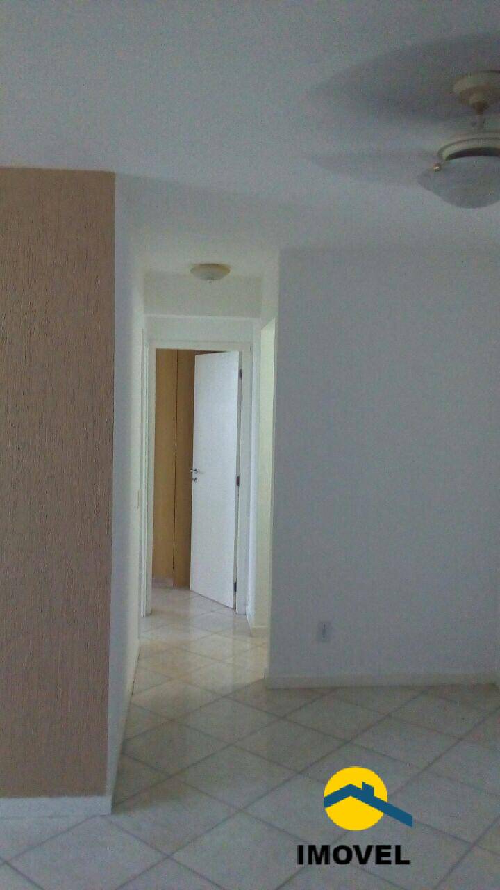 Apartamento à venda com 2 quartos, 65m² - Foto 4