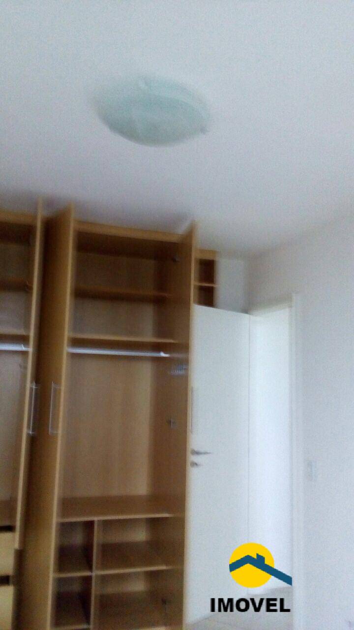 Apartamento à venda com 2 quartos, 65m² - Foto 11