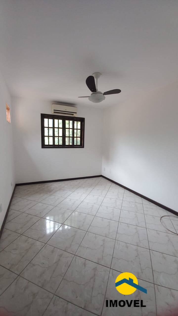 Casa à venda com 2 quartos, 84m² - Foto 26