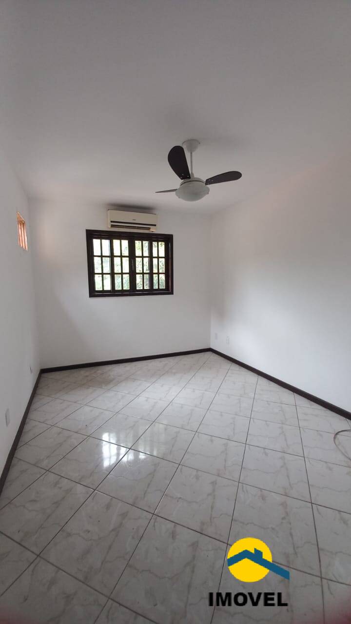 Casa à venda com 2 quartos, 84m² - Foto 29