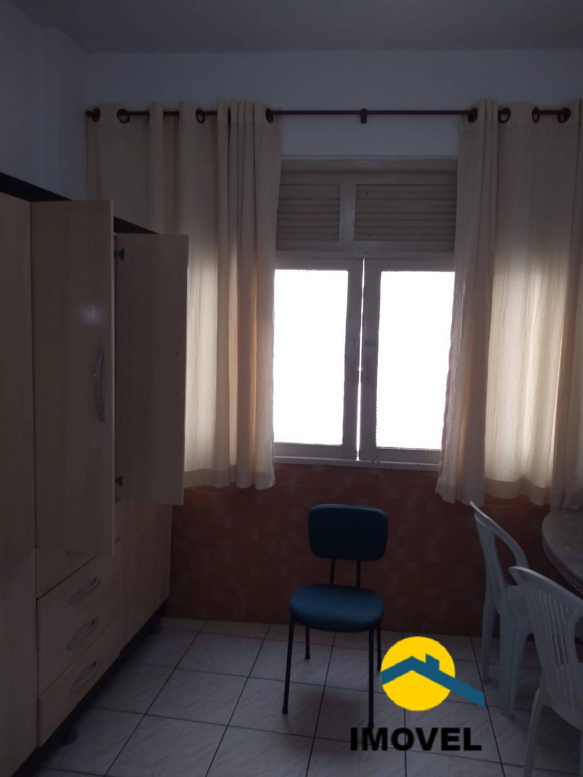 Apartamento à venda com 1 quarto, 24m² - Foto 2