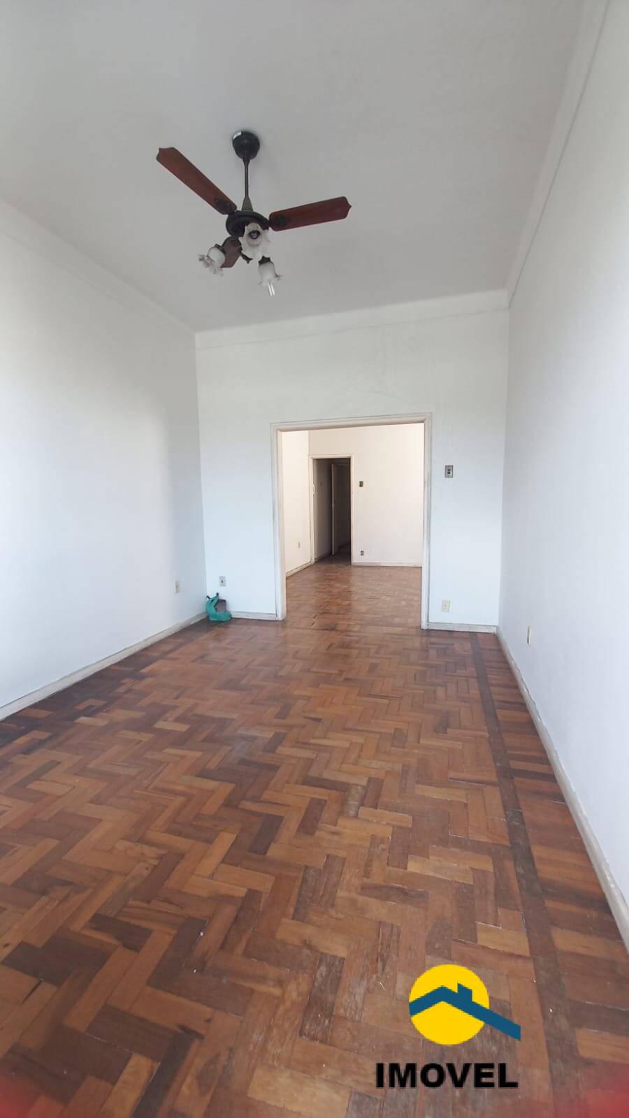 Apartamento à venda com 2 quartos, 94m² - Foto 32