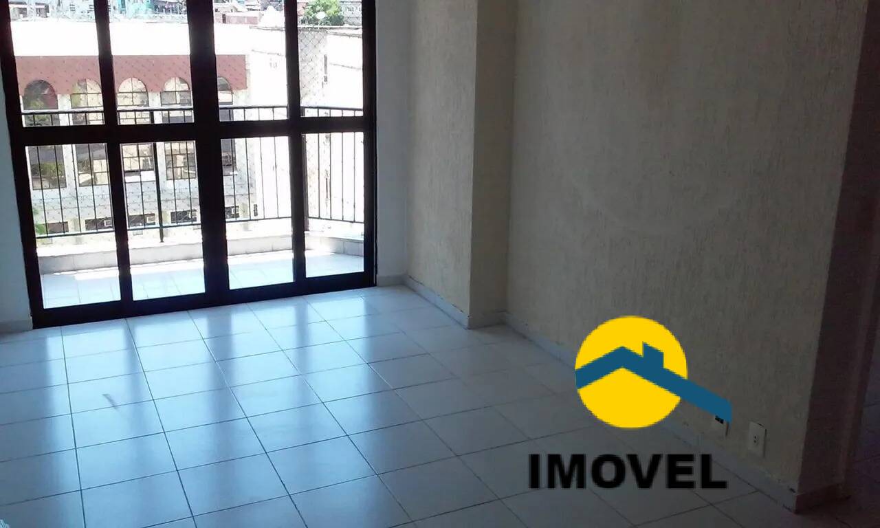 Apartamento à venda com 2 quartos, 75m² - Foto 1