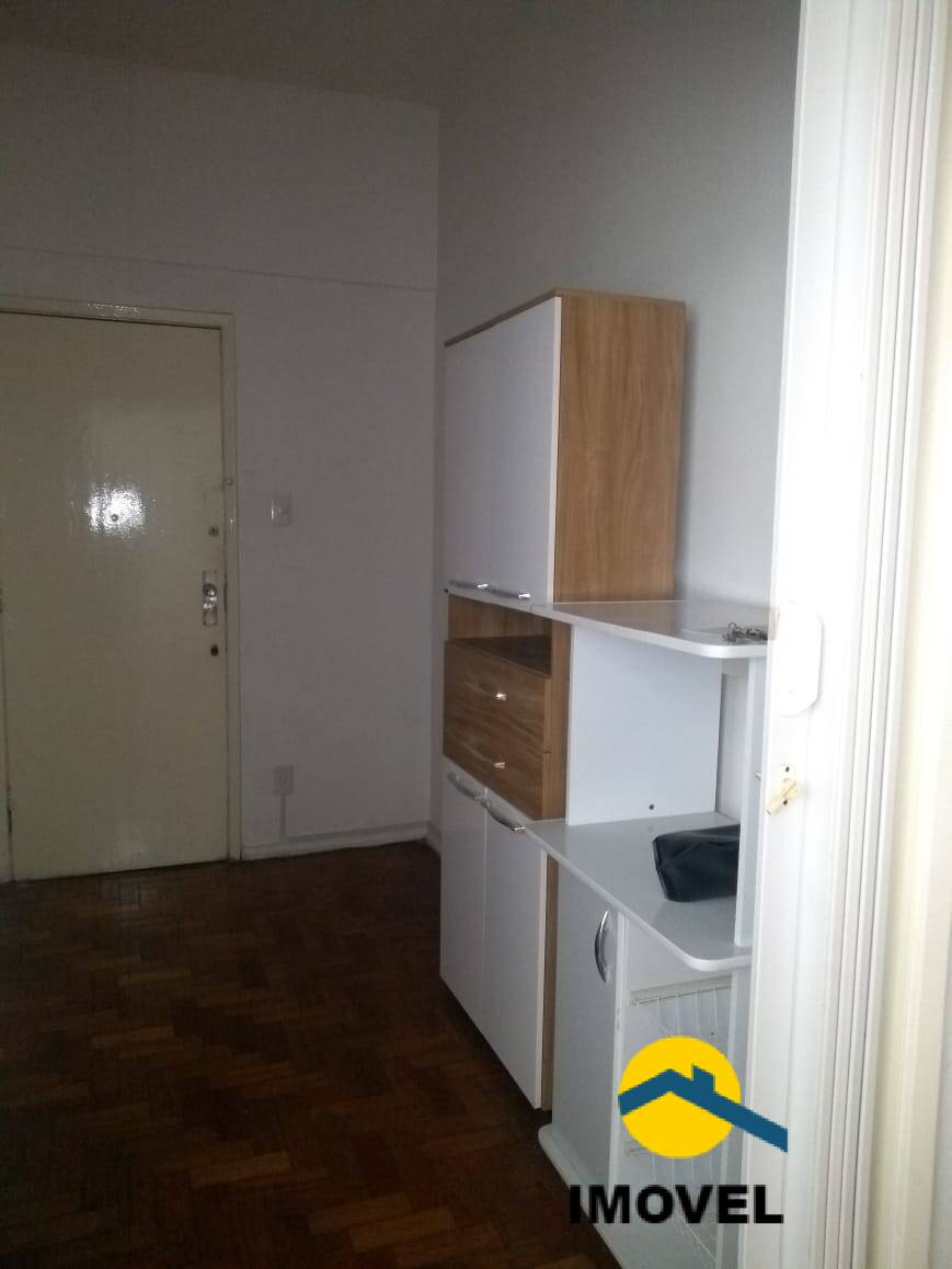 Apartamento à venda com 1 quarto, 42m² - Foto 4