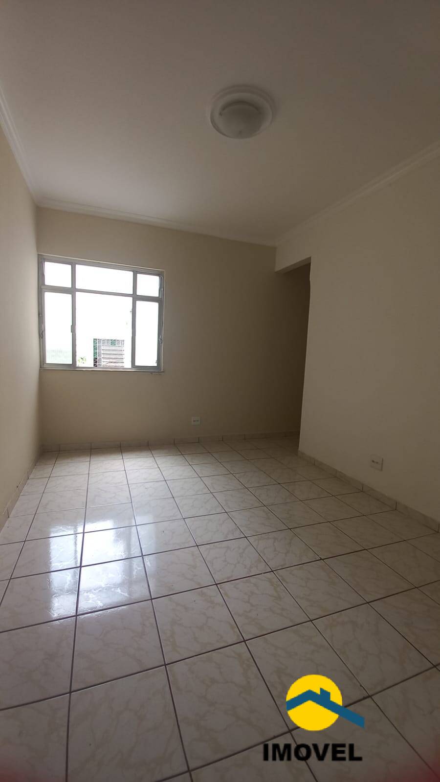 Apartamento à venda com 2 quartos, 90m² - Foto 2