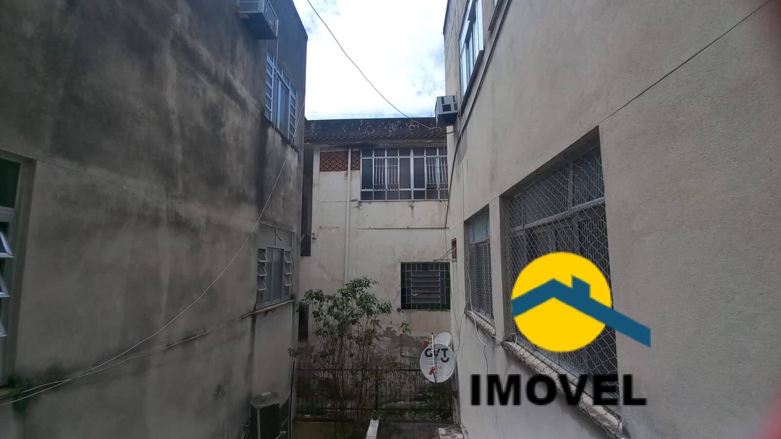 Apartamento à venda com 2 quartos, 90m² - Foto 3