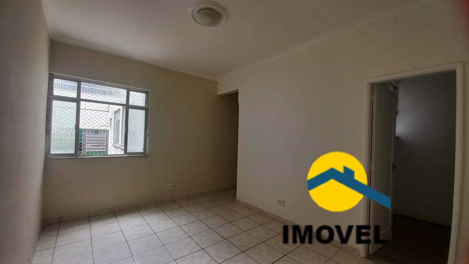 Apartamento à venda com 2 quartos, 90m² - Foto 1