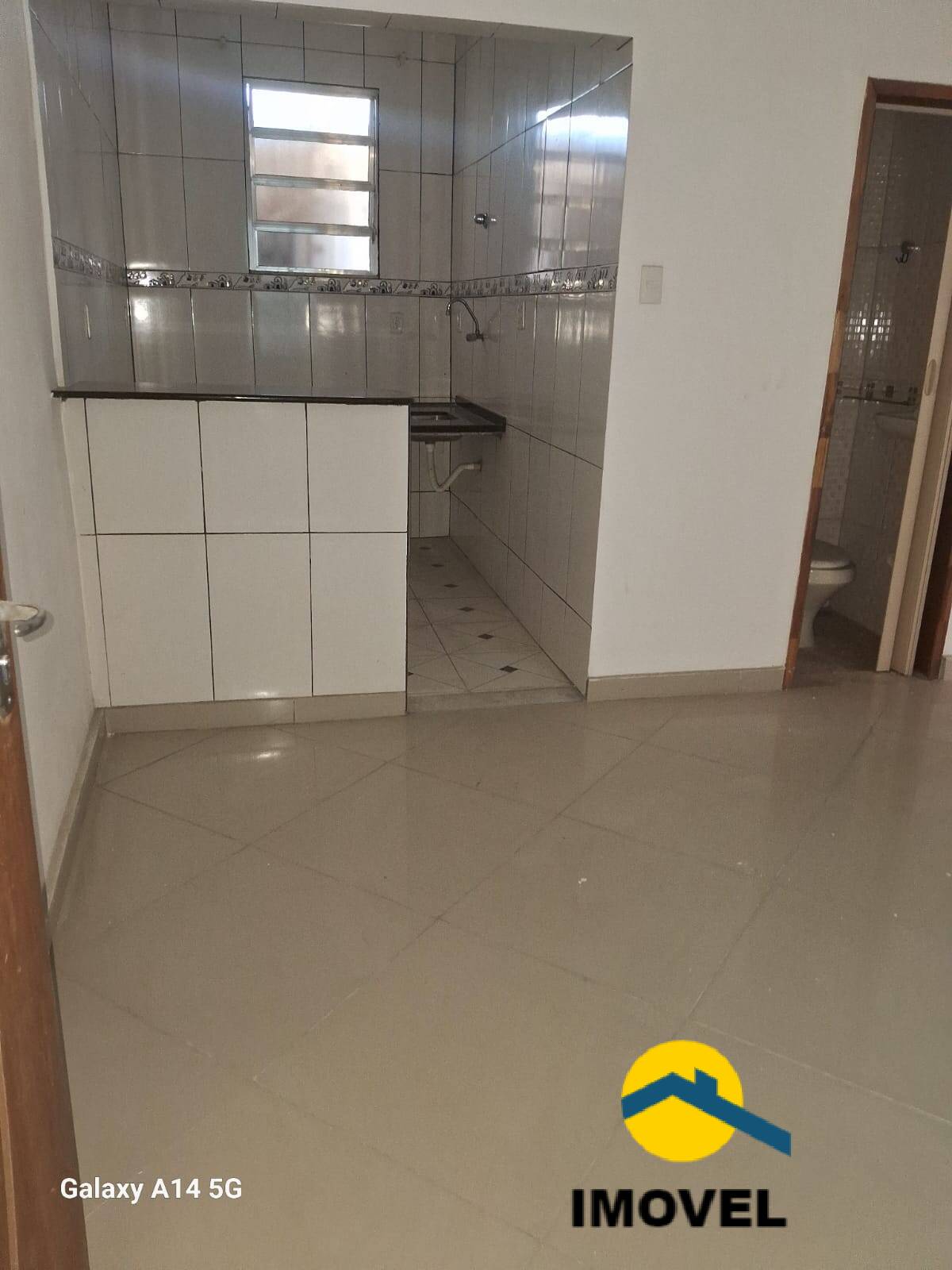 Casa à venda com 2 quartos, 48m² - Foto 2