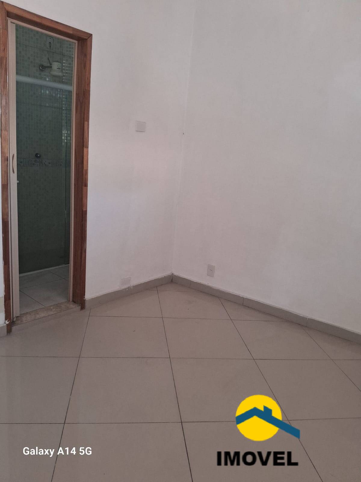 Casa à venda com 2 quartos, 48m² - Foto 4