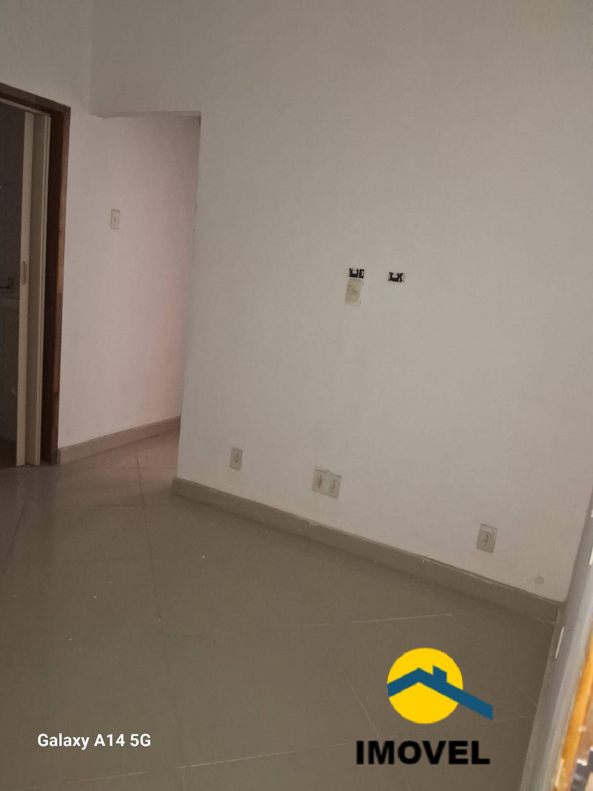 Casa à venda com 2 quartos, 48m² - Foto 5