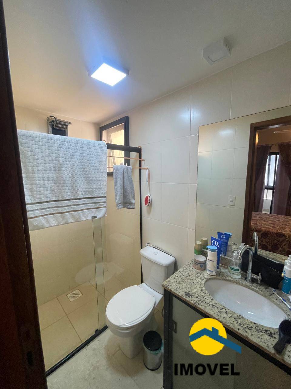 Apartamento à venda com 3 quartos, 107m² - Foto 10