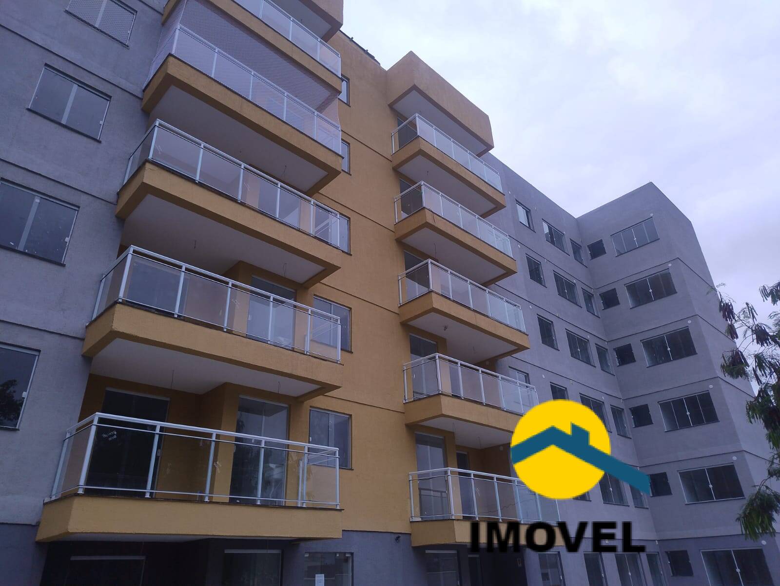 Apartamento à venda com 2 quartos, 63m² - Foto 1