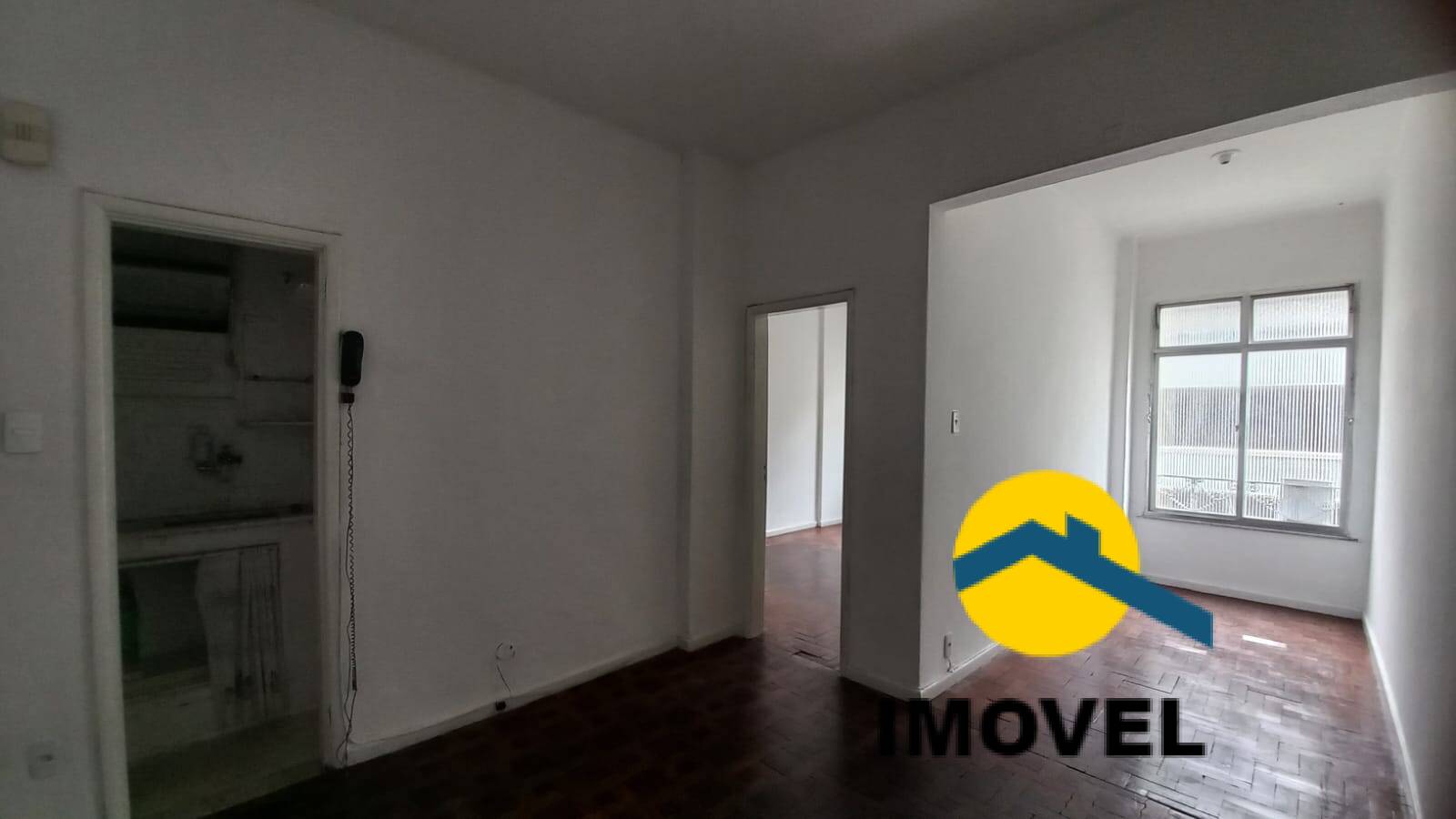 Apartamento à venda com 1 quarto, 42m² - Foto 1