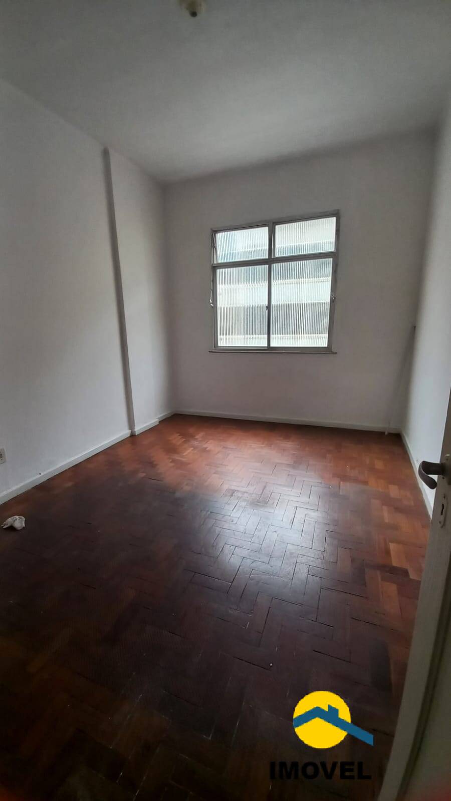 Apartamento à venda com 1 quarto, 42m² - Foto 28