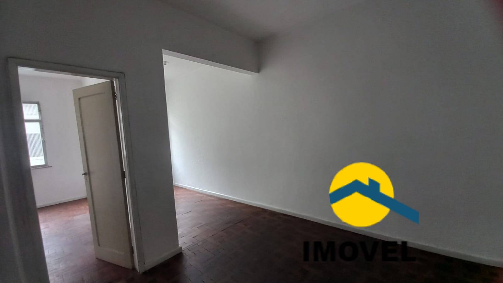 Apartamento à venda com 1 quarto, 42m² - Foto 13