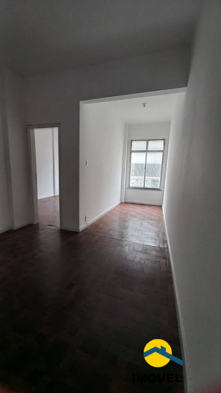 Apartamento à venda com 1 quarto, 42m² - Foto 9