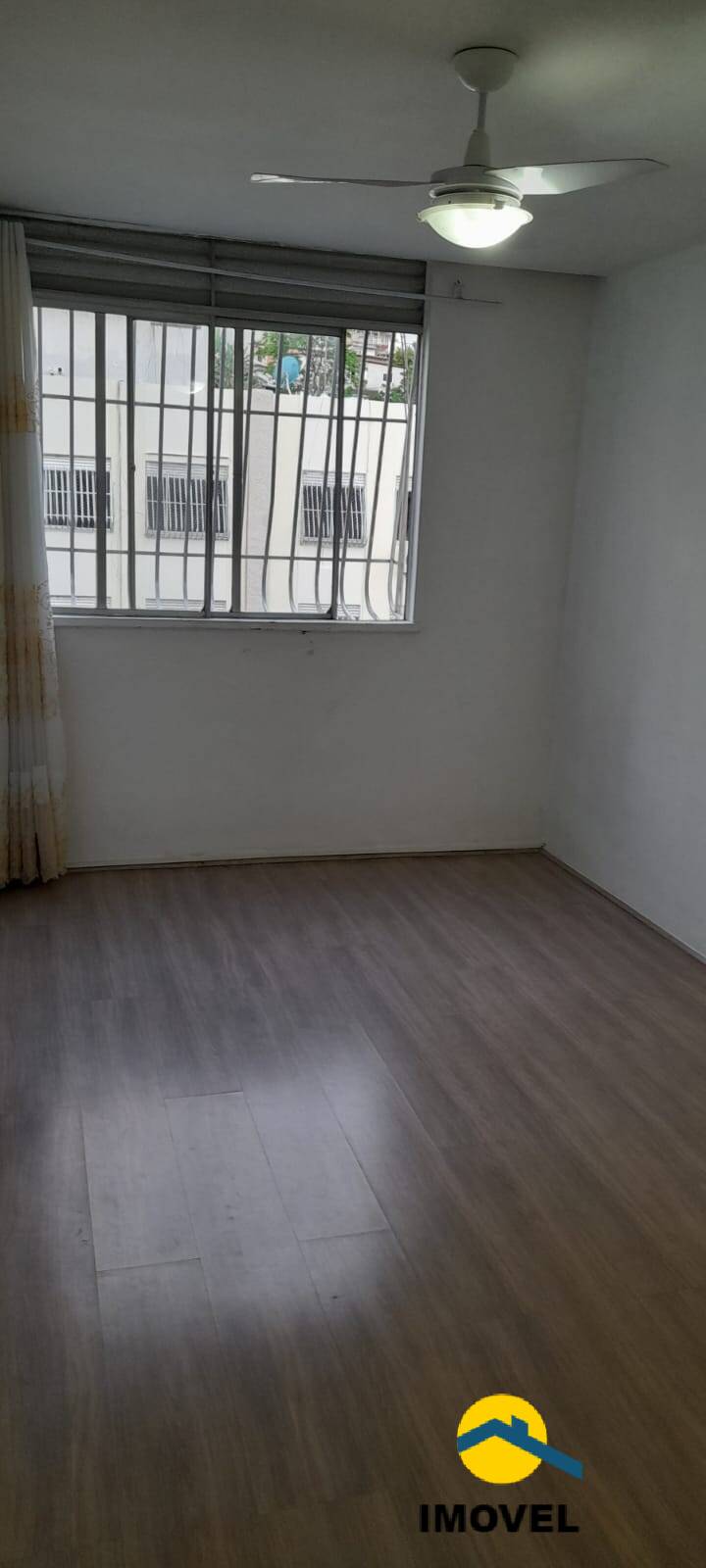 Apartamento à venda com 2 quartos, 65m² - Foto 1