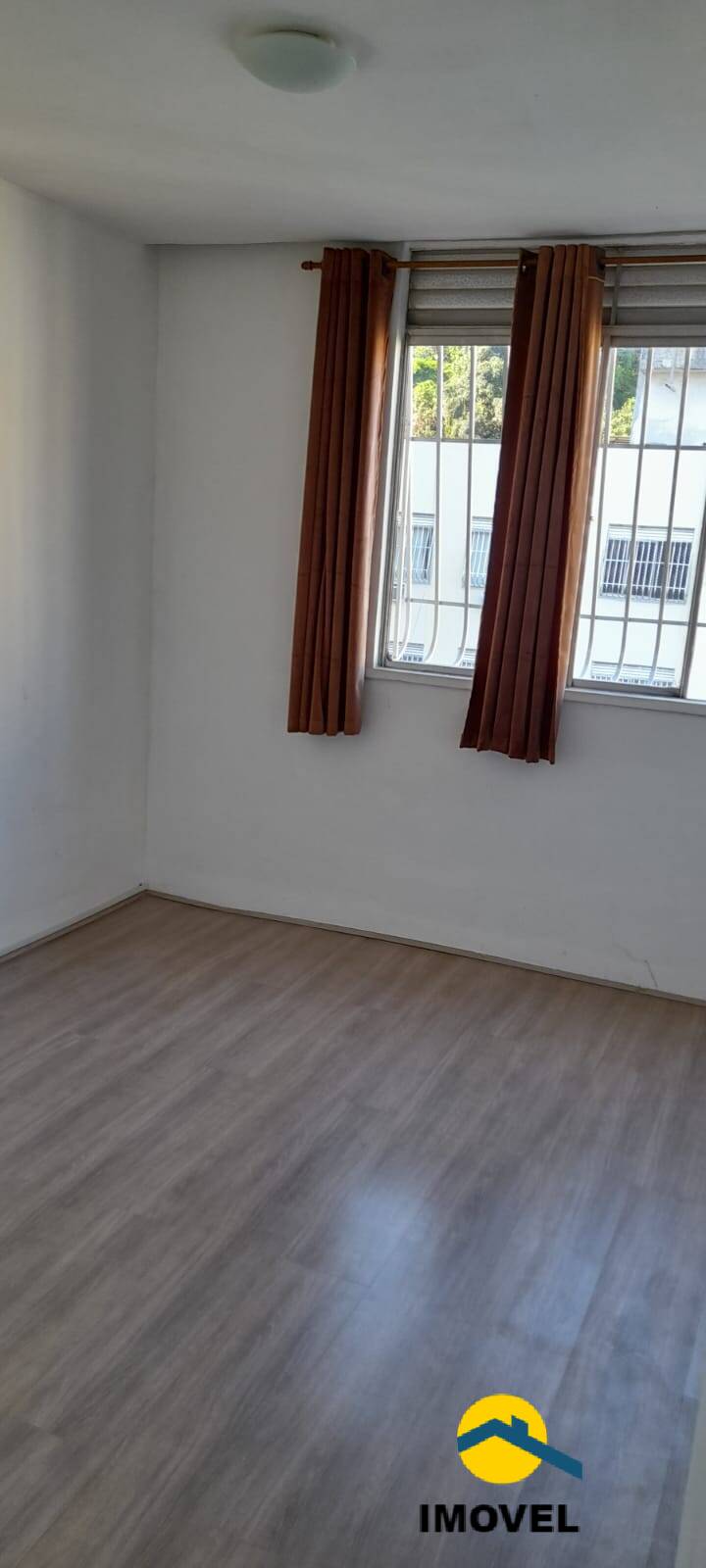 Apartamento à venda com 2 quartos, 65m² - Foto 2