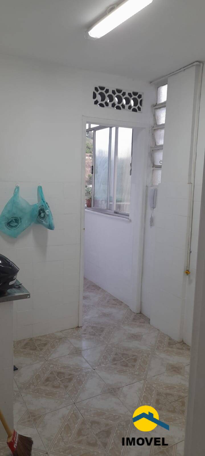 Apartamento à venda com 2 quartos, 65m² - Foto 12