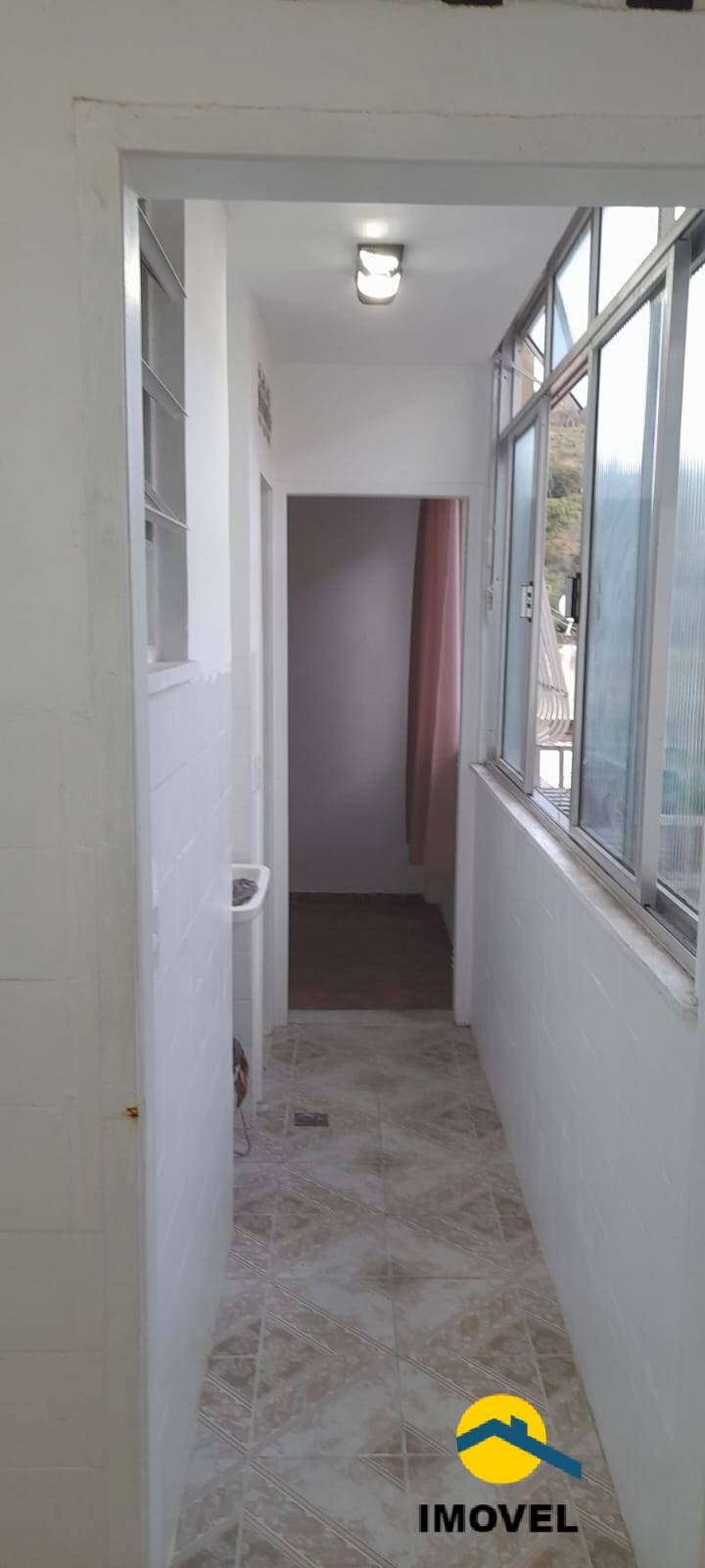 Apartamento à venda com 2 quartos, 65m² - Foto 18