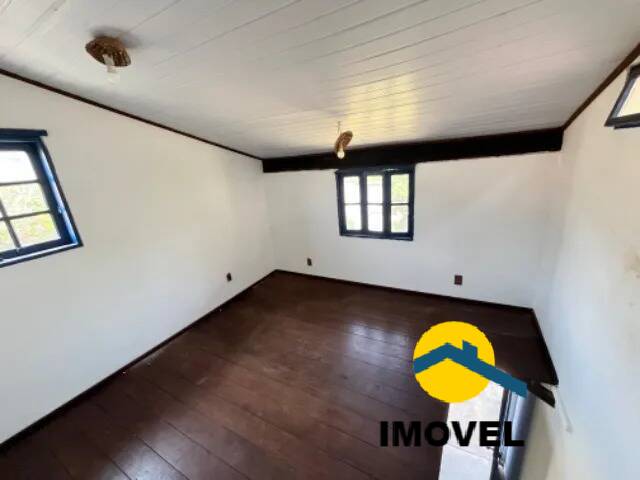 Casa à venda com 3 quartos, 180m² - Foto 10