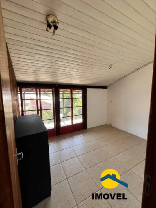 Casa à venda com 3 quartos, 180m² - Foto 14