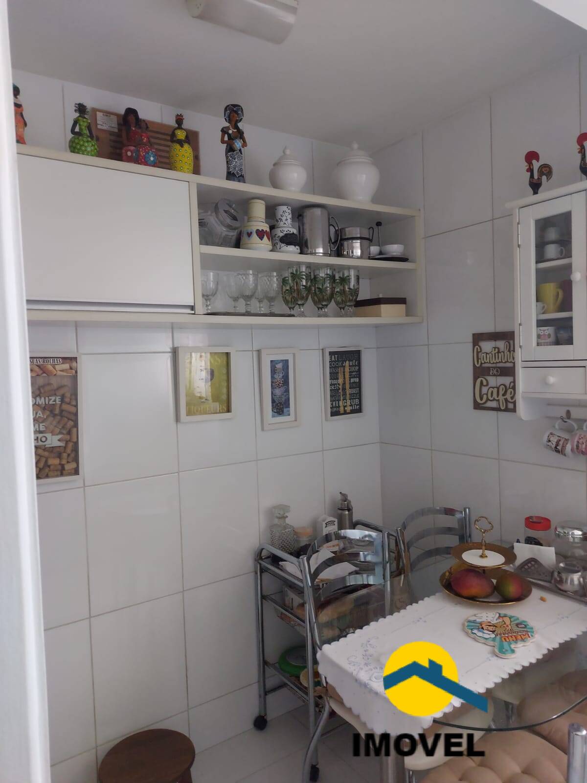 Apartamento à venda com 2 quartos, 75m² - Foto 9