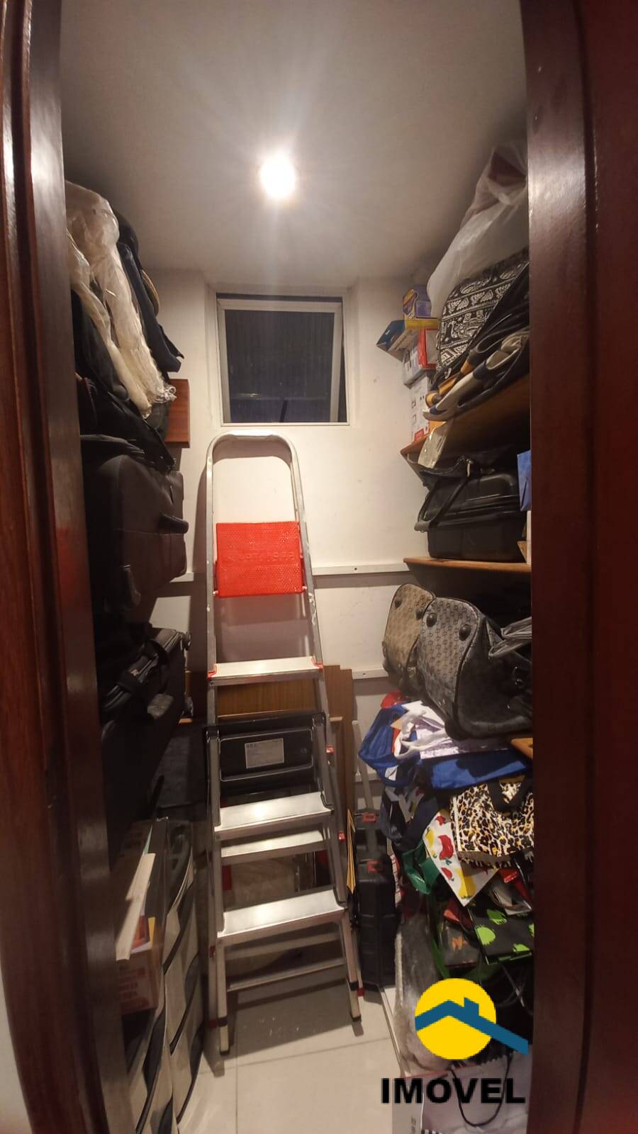 Apartamento à venda com 4 quartos, 220m² - Foto 35