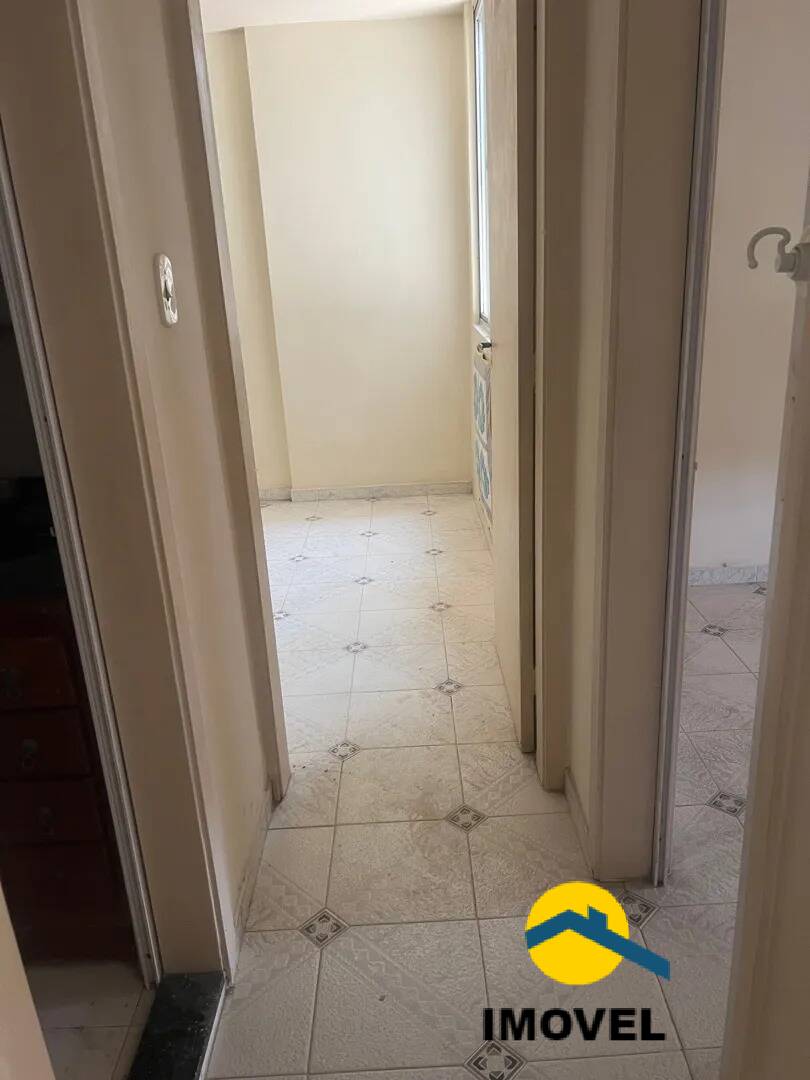 Apartamento à venda com 2 quartos, 65m² - Foto 17