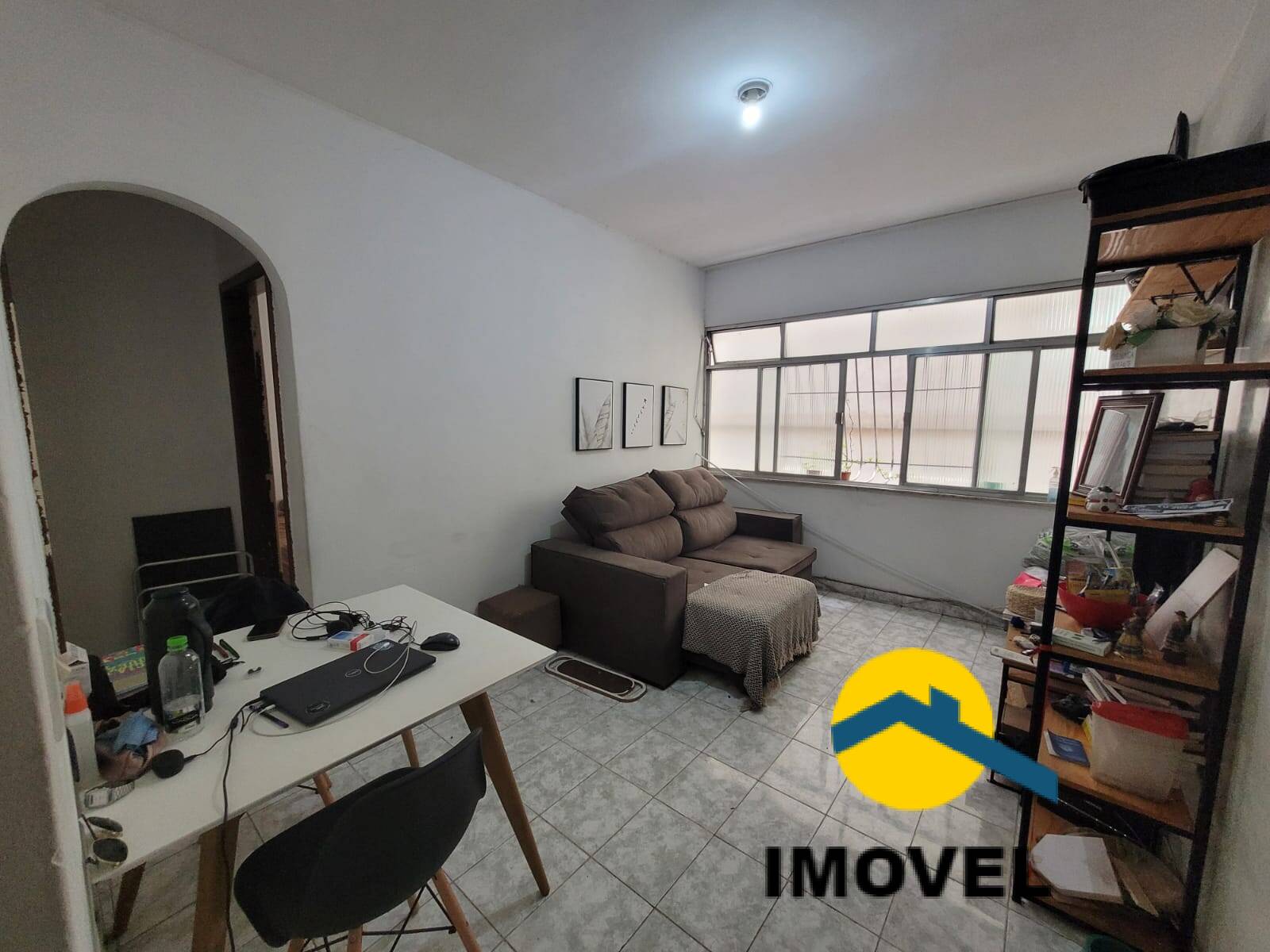 Apartamento à venda com 1 quarto, 50m² - Foto 1