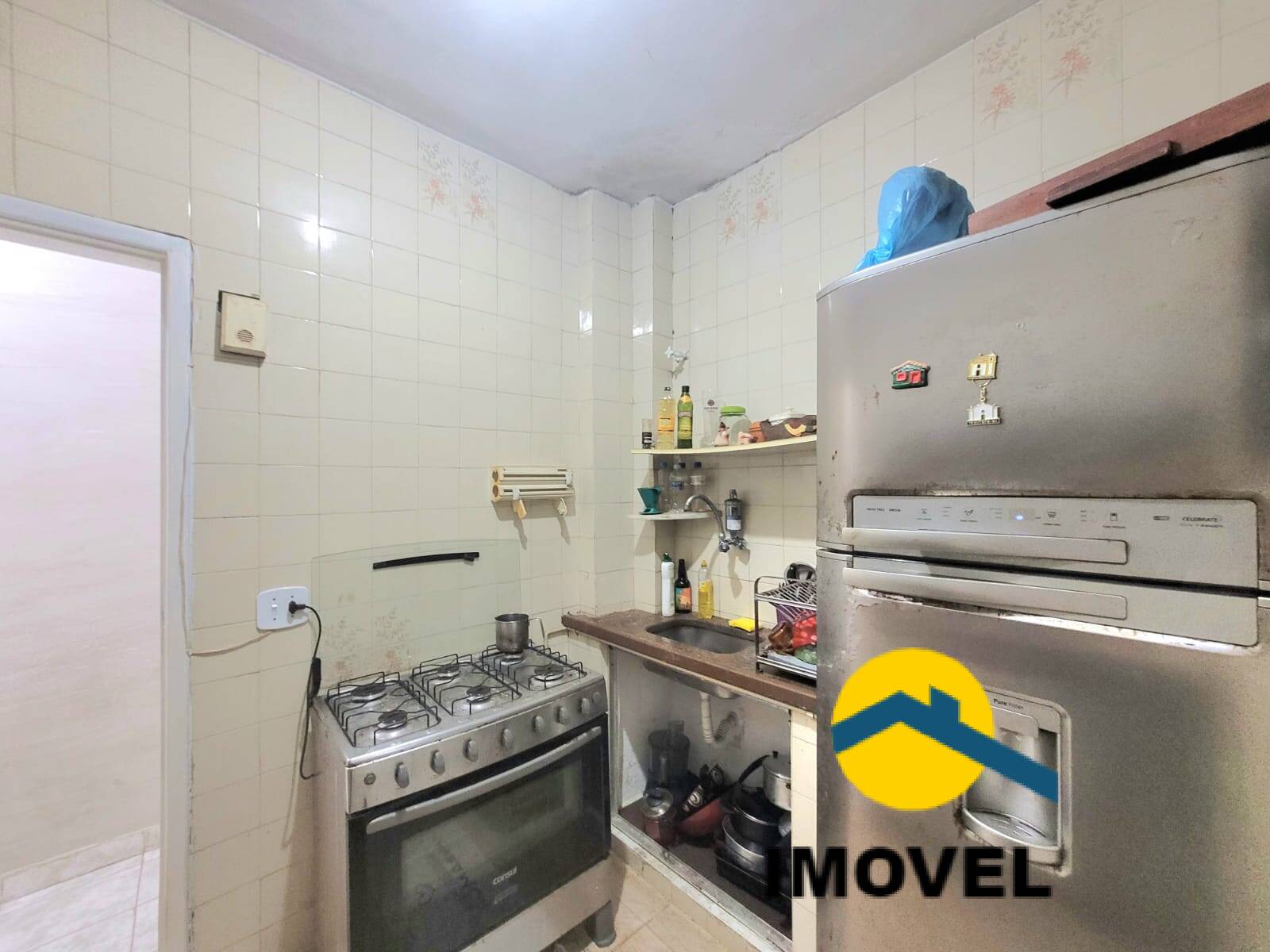 Apartamento à venda com 1 quarto, 50m² - Foto 6