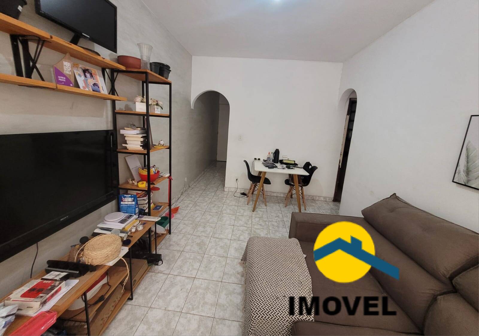 Apartamento à venda com 1 quarto, 50m² - Foto 2