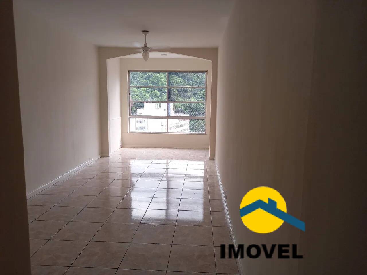 Apartamento à venda com 2 quartos, 82m² - Foto 1